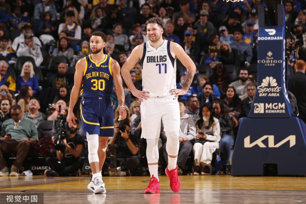 在关键比赛 在关键比赛