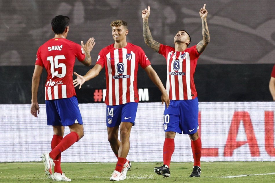 无论是凭借 无论是凭借